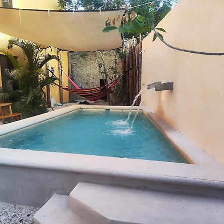 New Friends Hostel & Bar Adults Only Valladolid  Exterior photo